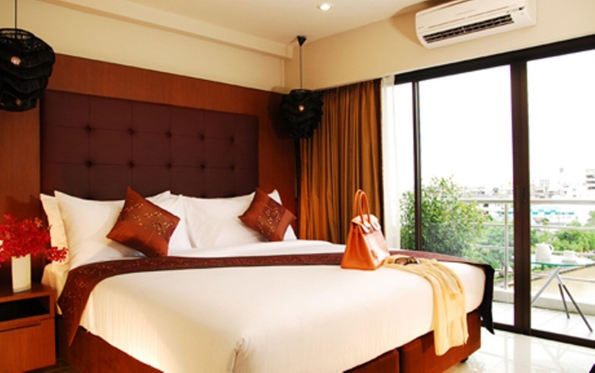 Ziniza The Boutique Service Apartment Бангкок Экстерьер фото