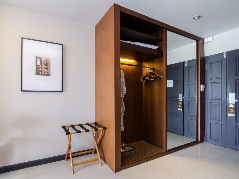 Ziniza The Boutique Service Apartment Бангкок Экстерьер фото