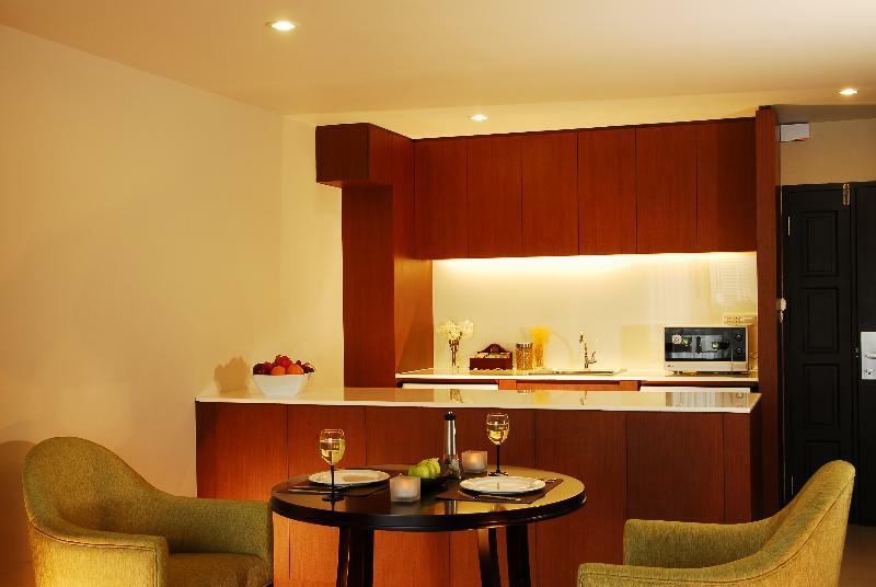 Ziniza The Boutique Service Apartment Бангкок Экстерьер фото